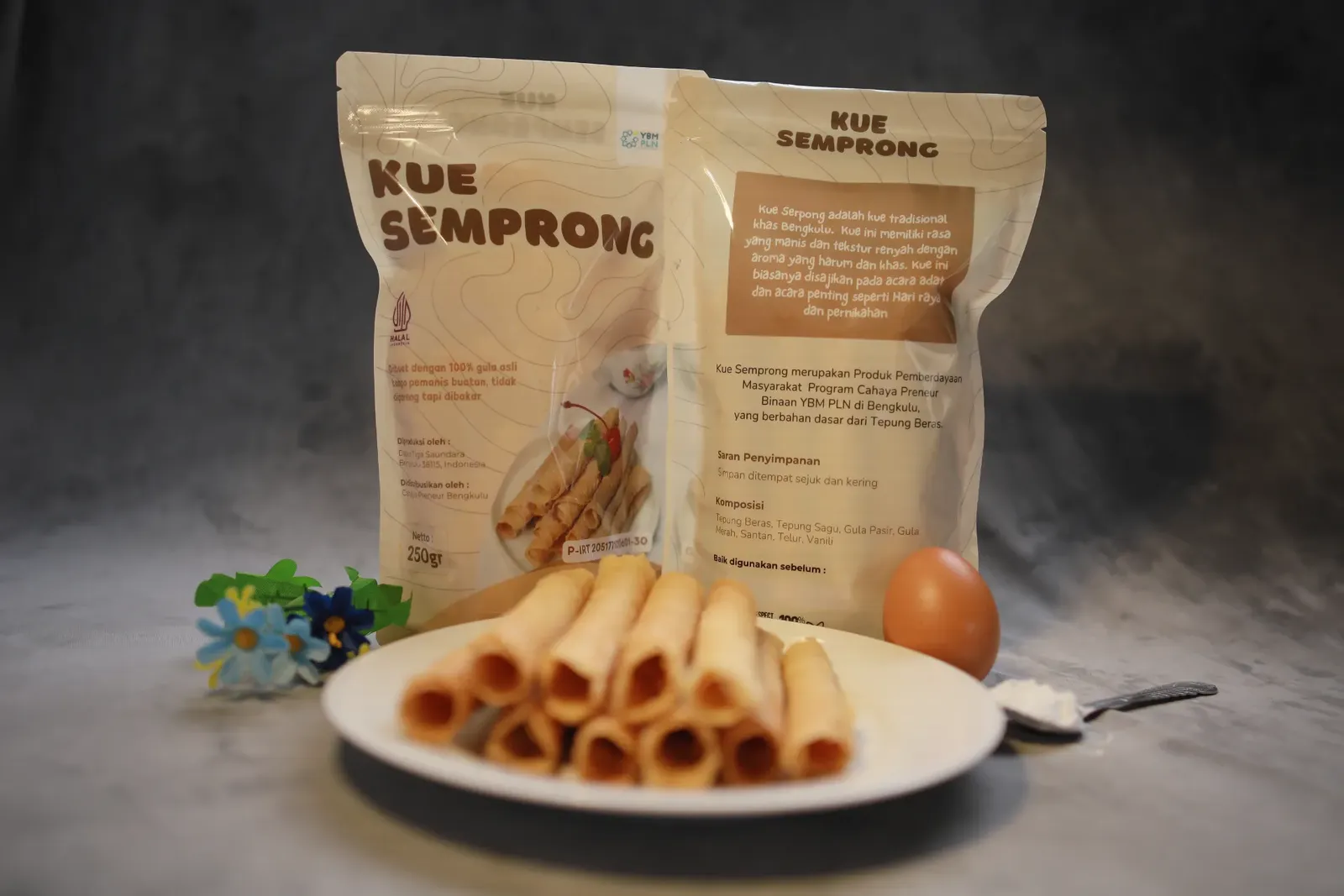 Kue Semprong Tiga Saudara